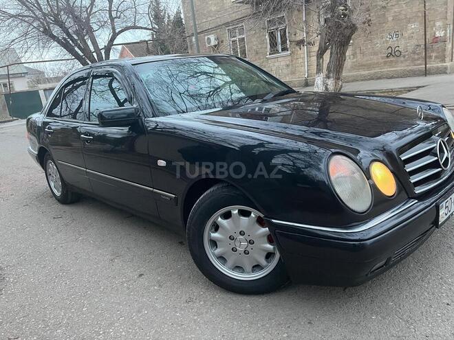 Mercedes E 240 1999, 283,732 km - 2.4 l - Sumqayıt