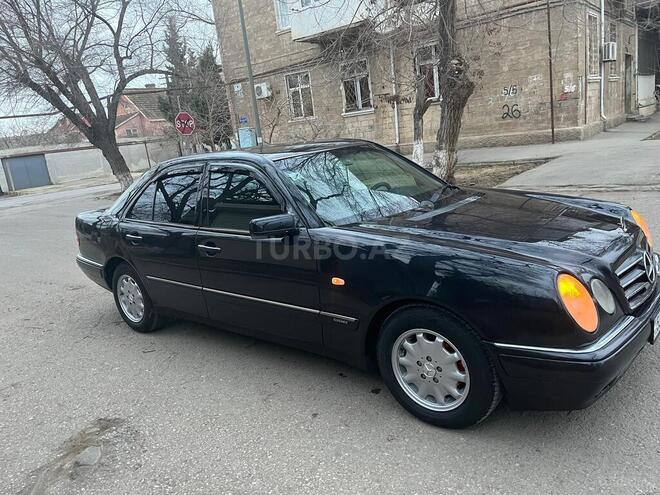 Mercedes E 240 1999, 283,732 km - 2.4 l - Sumqayıt
