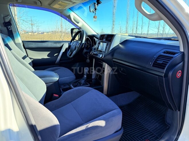 Toyota Land Cruiser Prado 2010, 182,000 km - 2.7 l - Tovuz