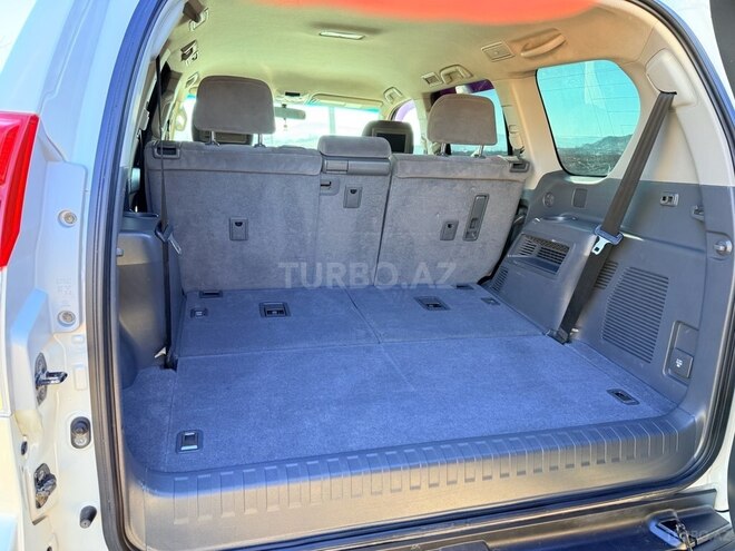 Toyota Land Cruiser Prado 2010, 182,000 km - 2.7 l - Tovuz