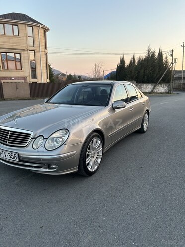 Mercedes E 240 2004, 291,540 km - 2.6 l - Zaqatala