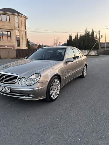 Mercedes E 240 2004, 291,540 km - 2.6 l - Zaqatala