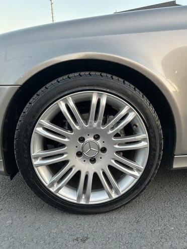 Mercedes E 240 2004, 291,540 km - 2.6 l - Zaqatala