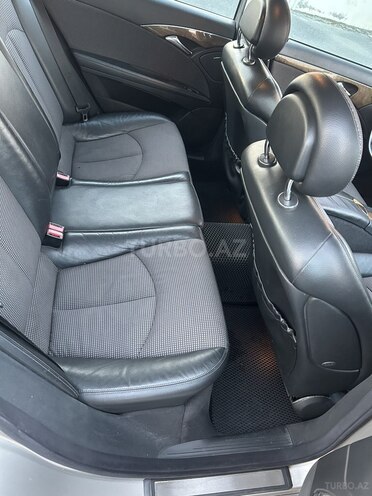Mercedes E 240 2004, 291,540 km - 2.6 l - Zaqatala