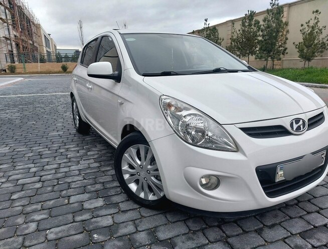 Hyundai i20 2009, 146,000 km - 1.6 л - Bakı