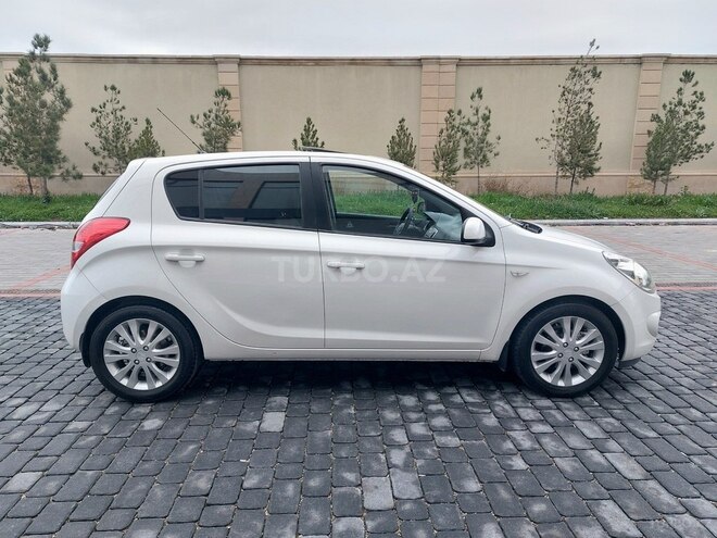 Hyundai i20 2009, 146,000 km - 1.6 л - Bakı