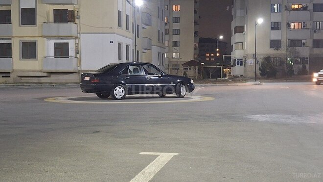 Mercedes C 200 1995, 360,041 km - 2.0 л - Sumqayıt