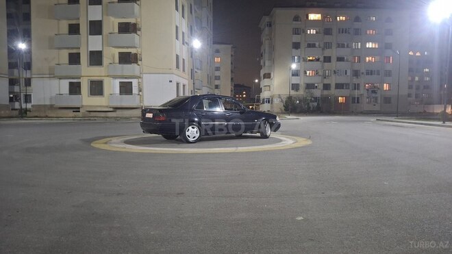 Mercedes C 200 1995, 360,041 km - 2.0 л - Sumqayıt