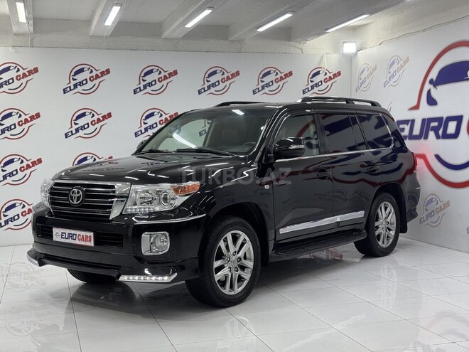 Toyota Land Cruiser-19