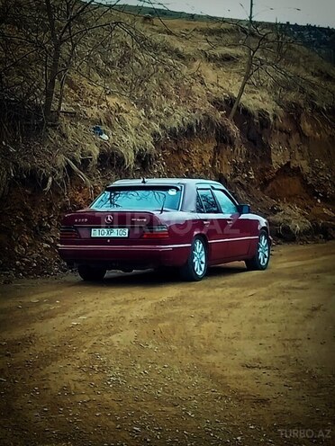 Mercedes E 200 1993, 600,000 km - 2.0 л - Gədəbəy