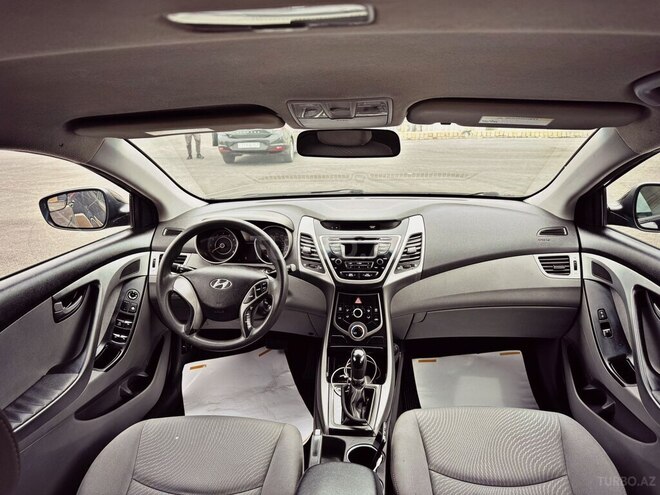 Hyundai Elantra 2015, 100,500 km - 1.8 л - Bakı