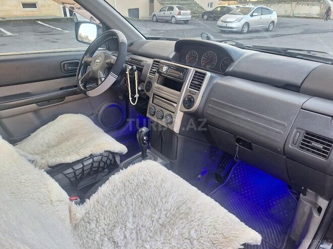 Nissan X-Trail 2005, 220,000 km - 2.0 л - Zaqatala