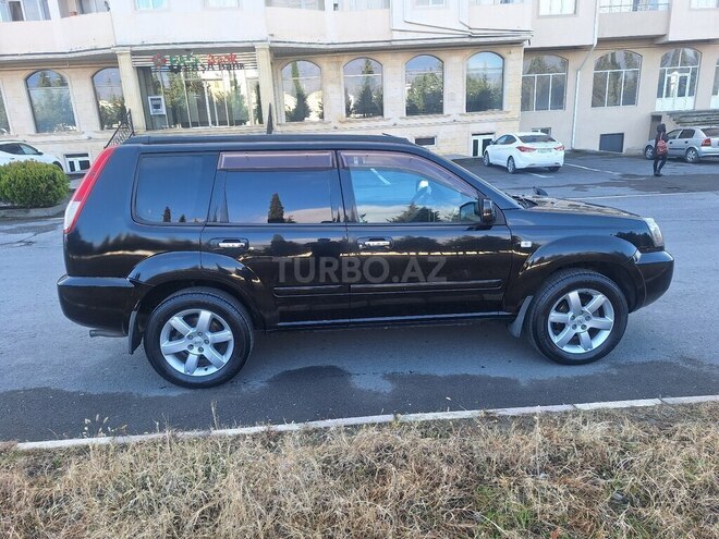 Nissan X-Trail 2005, 220,000 km - 2.0 л - Zaqatala
