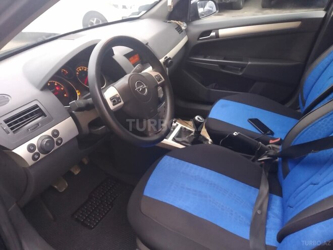 Opel Astra-9