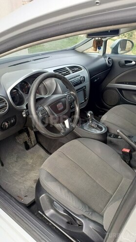 SEAT Leon-10