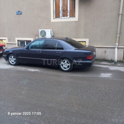 Mercedes E 270 2000, 374,000 km - 2.7 l - Bakı