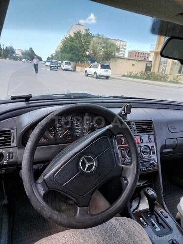 Mercedes C 200 1996, 480,000 km - 2.0 l - Sumqayıt