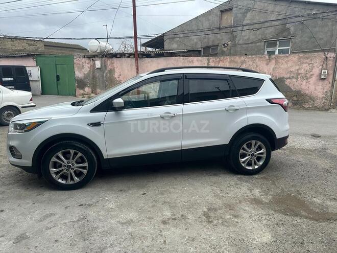 Ford Escape 2017, 121,904 km - 1.5 l - Bakı