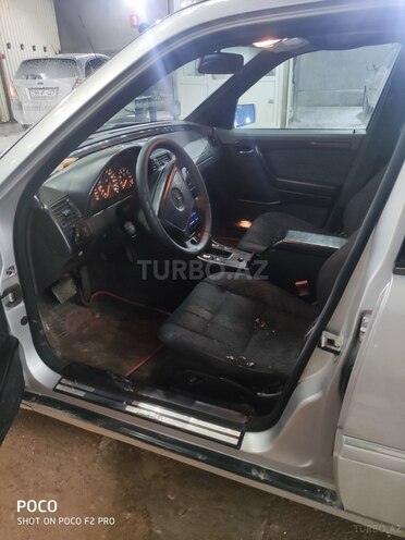 Mercedes C 220 1995, 314,000 km - 2.2 l - Bakı