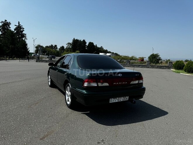 Nissan Maxima 1998, 255,000 km - 3.0 л - Qax