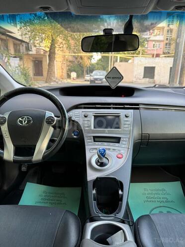 Toyota Prius 2015, 148,000 km - 1.8 l - Bakı
