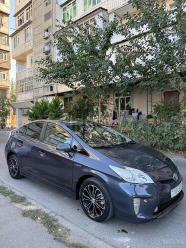 Toyota Prius 2015, 148,000 km - 1.8 l - Bakı