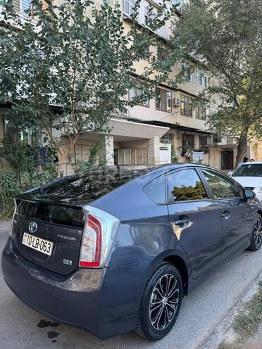 Toyota Prius 2015, 148,000 km - 1.8 l - Bakı
