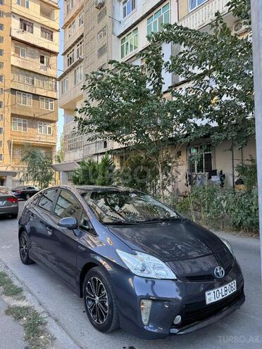 Toyota Prius 2015, 148,000 km - 1.8 l - Bakı