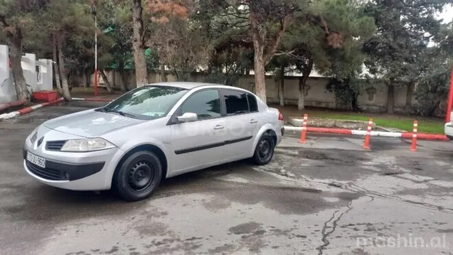 Renault Megane 2006, 194,388 km - 1.4 l - Qusar