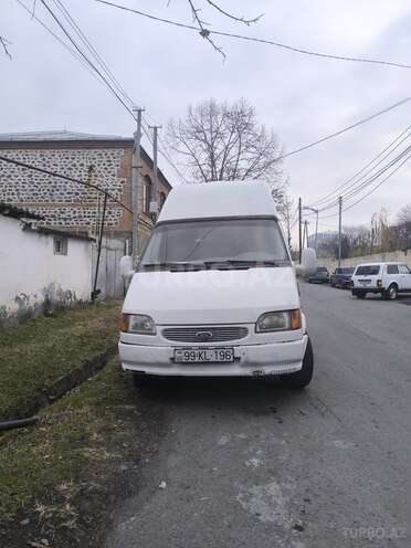 Ford Transit 1999, 345,000 km - 2.5 l - Zaqatala