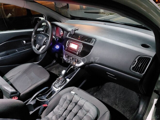 Kia Rio 2015, 173,809 km - 1.6 l - Bakı