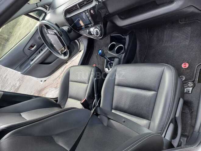 Toyota Aqua 2019, 110,000 km - 1.5 l - Bakı
