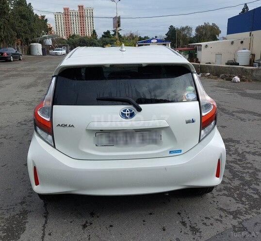 Toyota Aqua 2019, 110,000 km - 1.5 l - Bakı