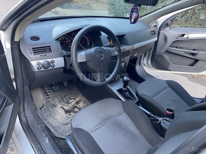 Opel Astra 2005, 295,000 km - 1.4 l - Gəncə