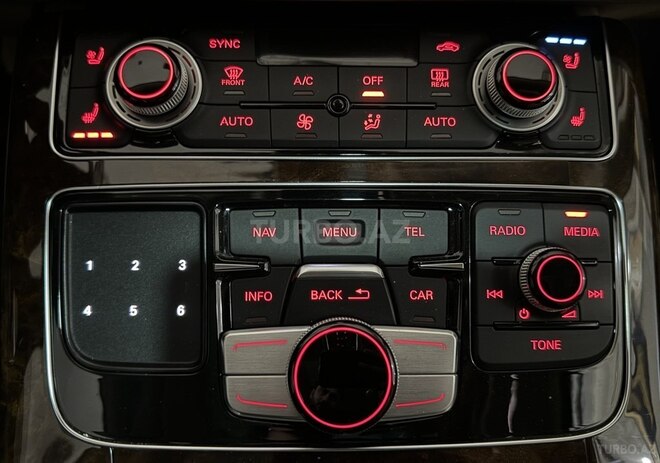 Audi A8 2014, 101,000 km - 4.0 l - Bakı