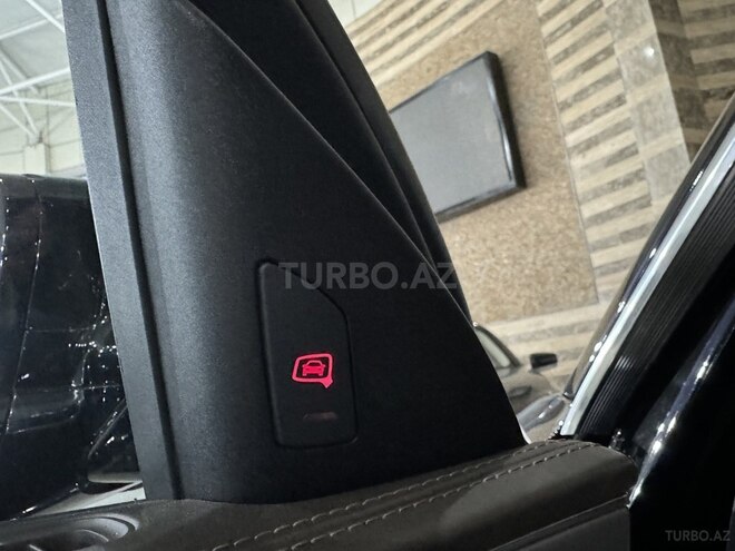 Audi A8 2014, 101,000 km - 4.0 l - Bakı