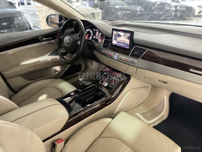 Audi A8 2014, 101,000 km - 4.0 l - Bakı