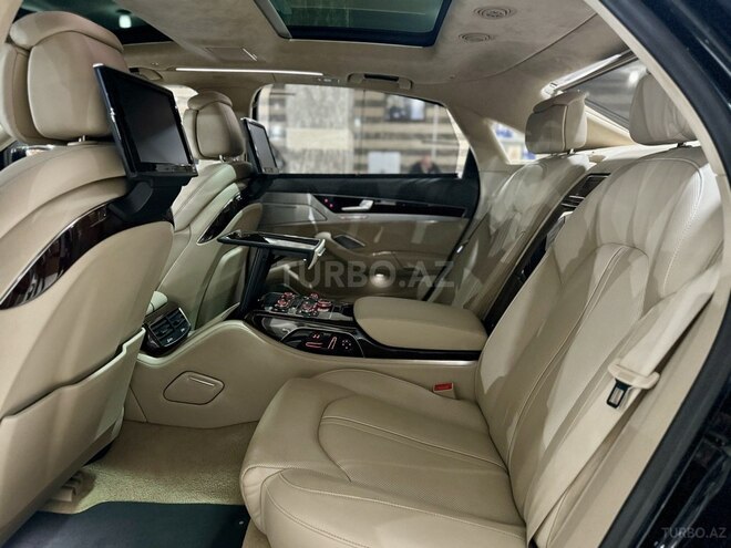 Audi A8 2014, 101,000 km - 4.0 l - Bakı