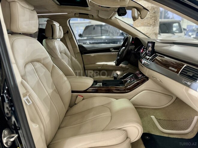 Audi A8 2014, 101,000 km - 4.0 l - Bakı