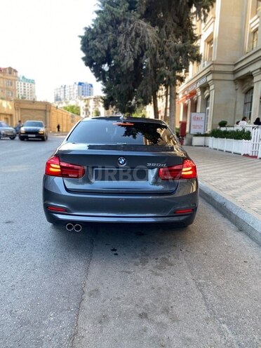BMW 320-2