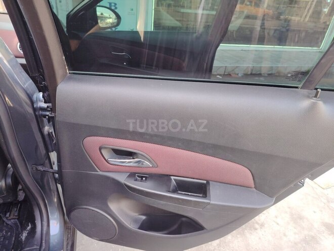 Chevrolet Cruze 2013, 275,858 km - 1.4 l - Bakı