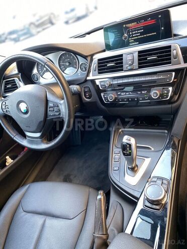 BMW 320-13