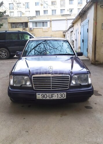 Mercedes E 220 1995, 440,380 km - 2.2 l - Bakı