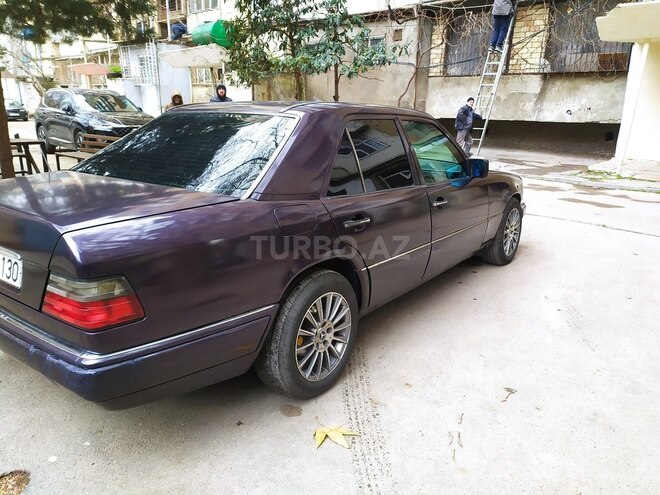 Mercedes E 220 1995, 440,380 km - 2.2 l - Bakı