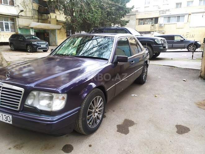 Mercedes E 220 1995, 440,380 km - 2.2 l - Bakı