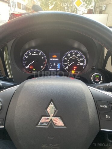 Mitsubishi Outlander 2020, 152,900 km - 2.4 l - Bakı