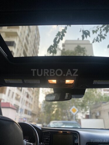 Mitsubishi Outlander 2020, 152,900 km - 2.4 l - Bakı