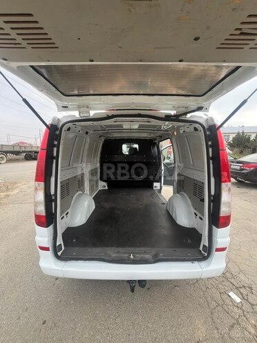 Mercedes Vito 111 2009, 217,500 km - 2.2 l - Bakı