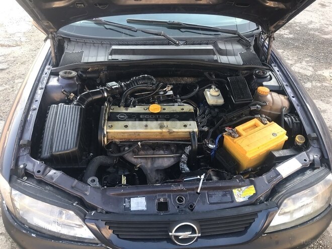 Opel Vectra 1995, 312,458 km - 2.0 l - Bakı