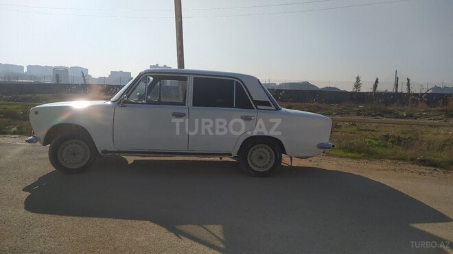 LADA (VAZ) 21011 1981, 95,000 km - 1.3 л - Bakı